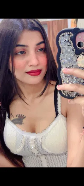 Low prices best female attractive and sexy girls Available in Udaipur